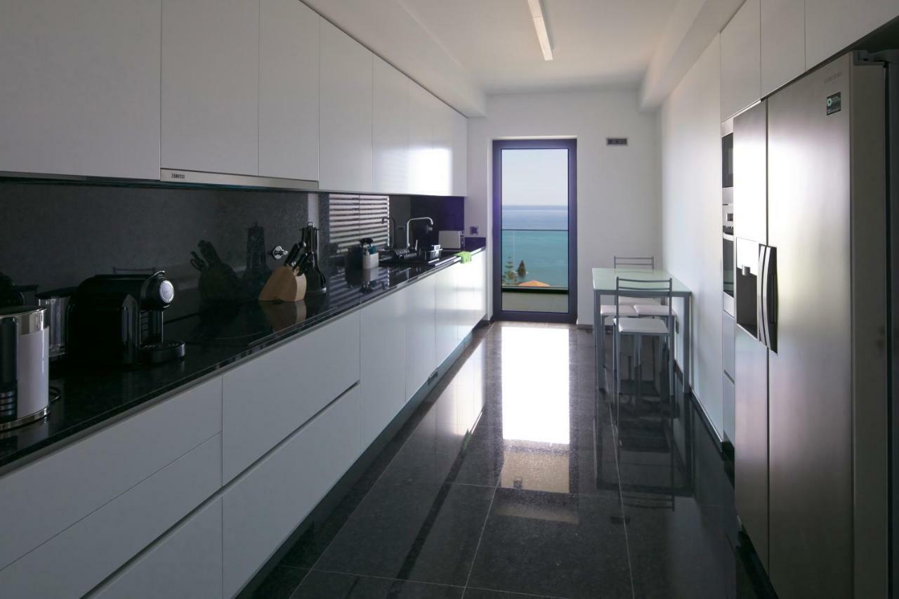 Spacious Luxury Holiday Apartment With A Great View, Funchal, Free Wifi And Parking Dış mekan fotoğraf